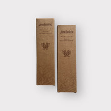 Load image into Gallery viewer, Luna Sundara Premium Palo Santo Incense 聖木線香